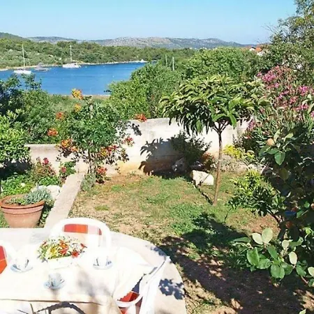 Katenas Appartement